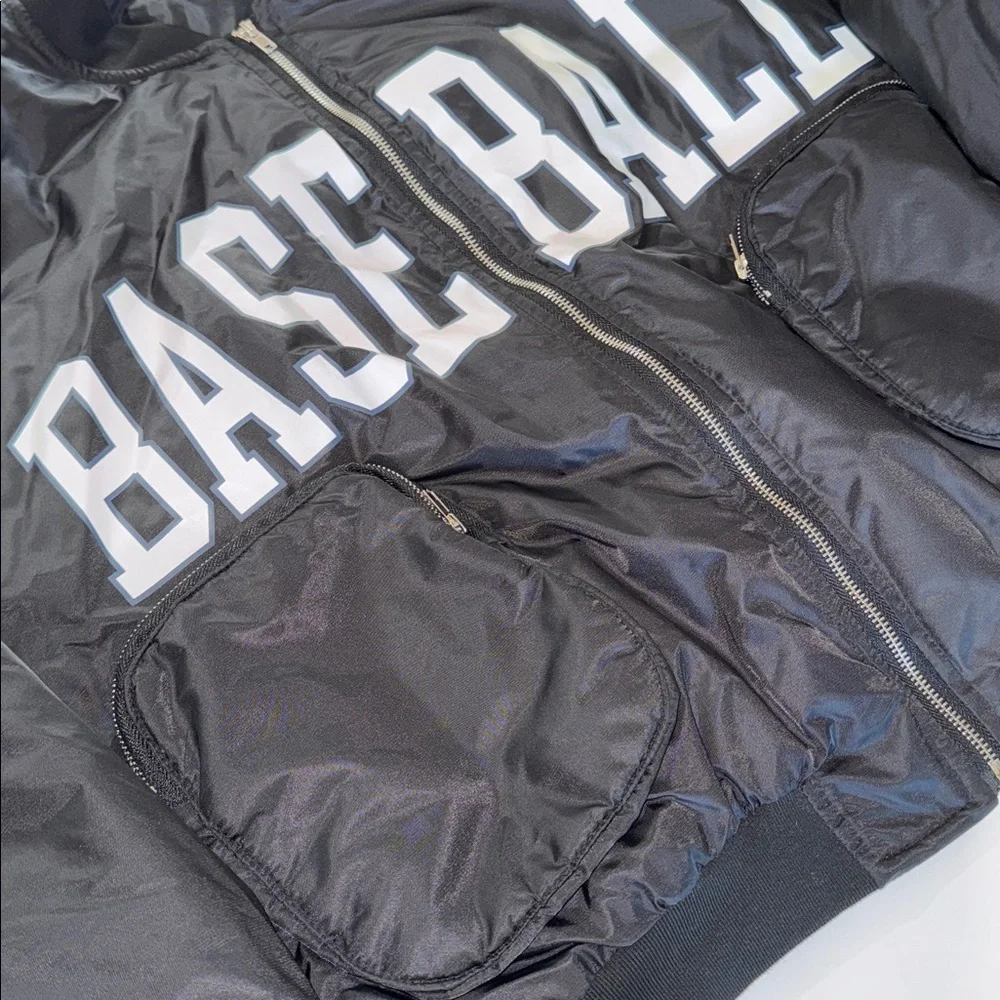 PrettyLittleThing Black Varsity Bomber Jacket‎